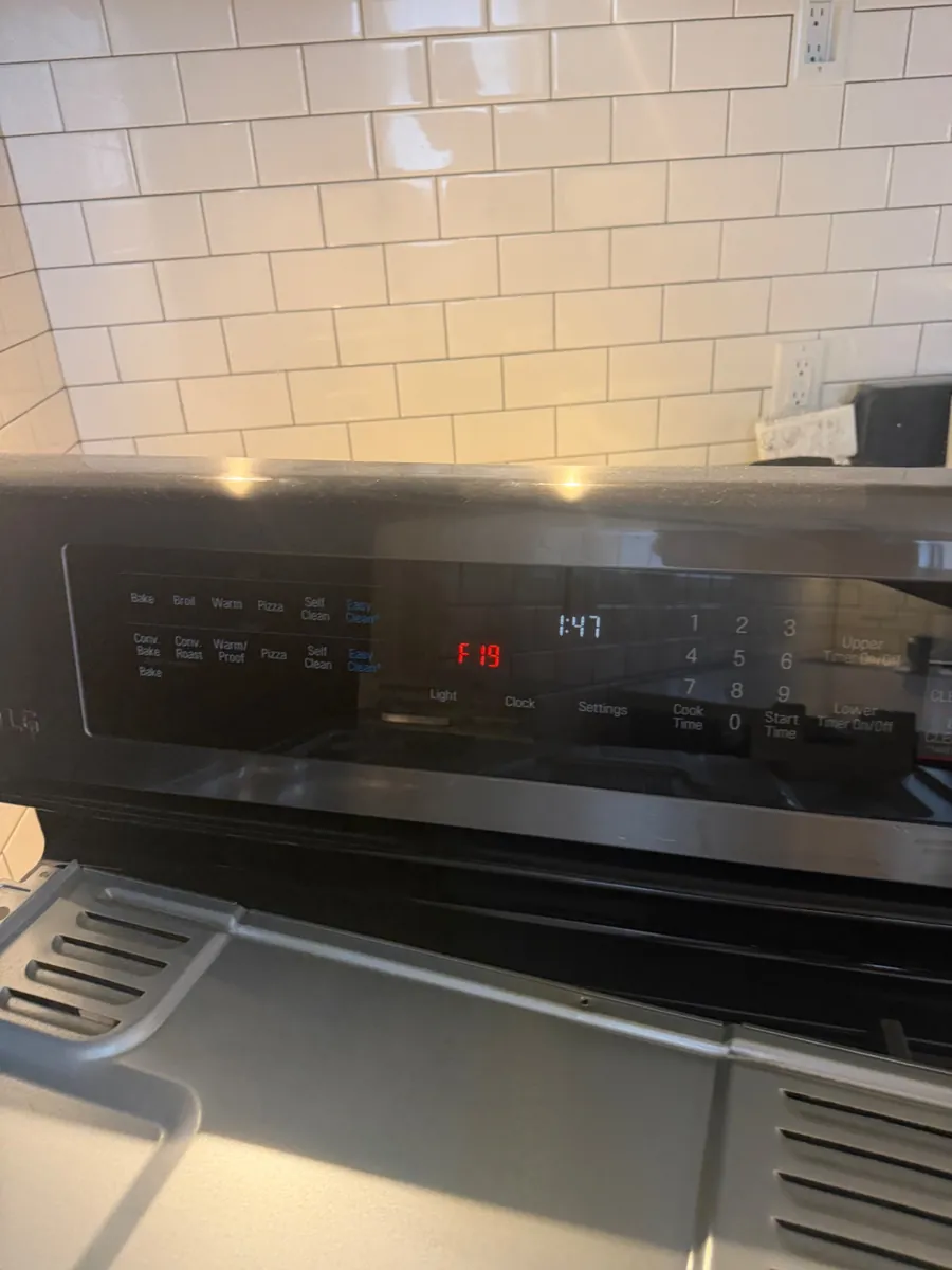 Range control panel showing an F19 error code